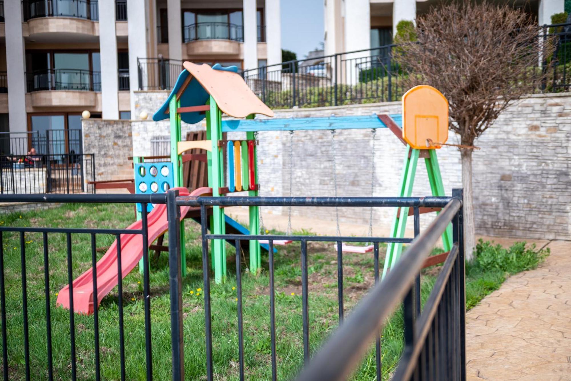Queen'S Garden Balchik Apartment Εξωτερικό φωτογραφία