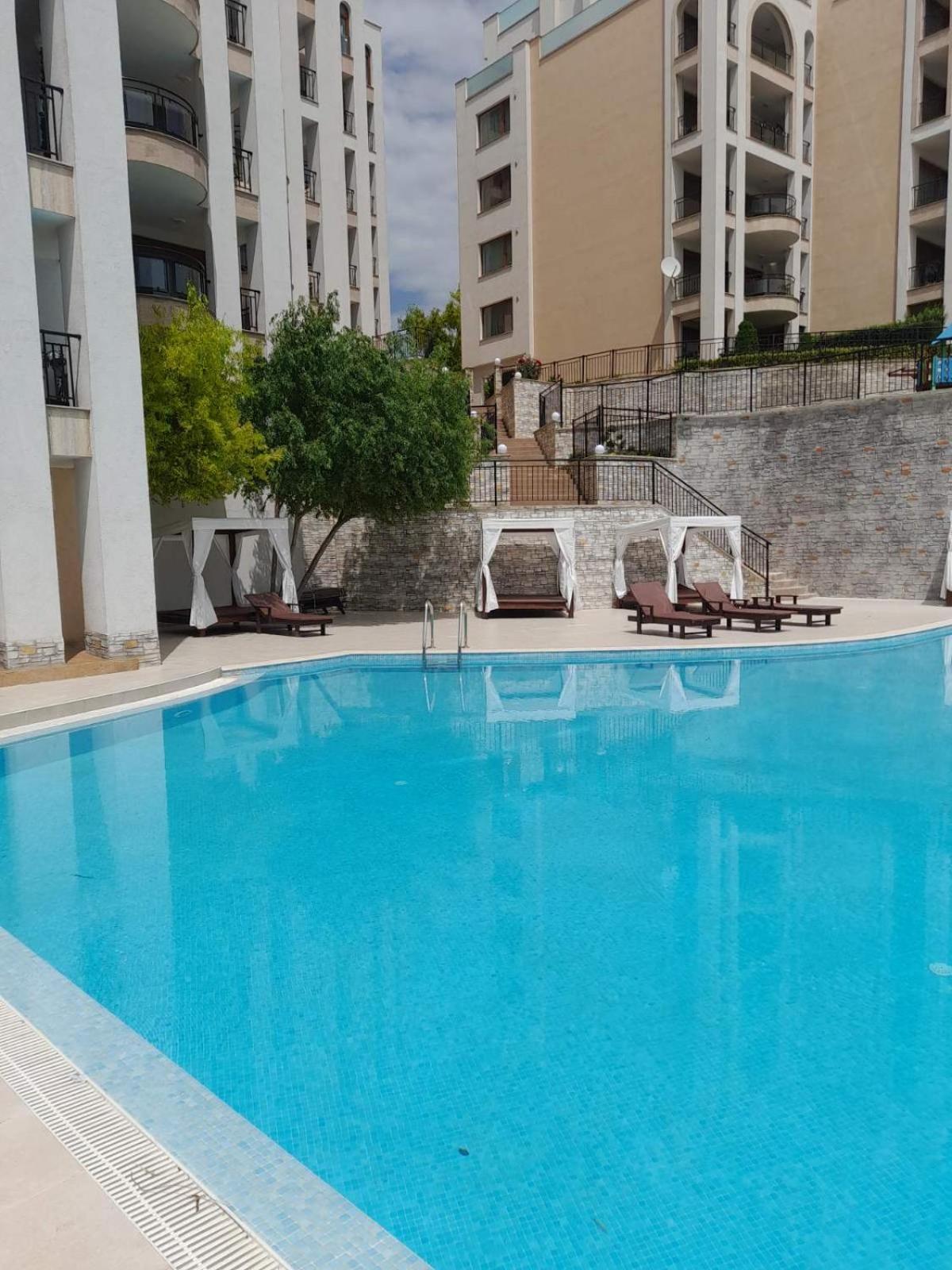 Queen'S Garden Balchik Apartment Εξωτερικό φωτογραφία