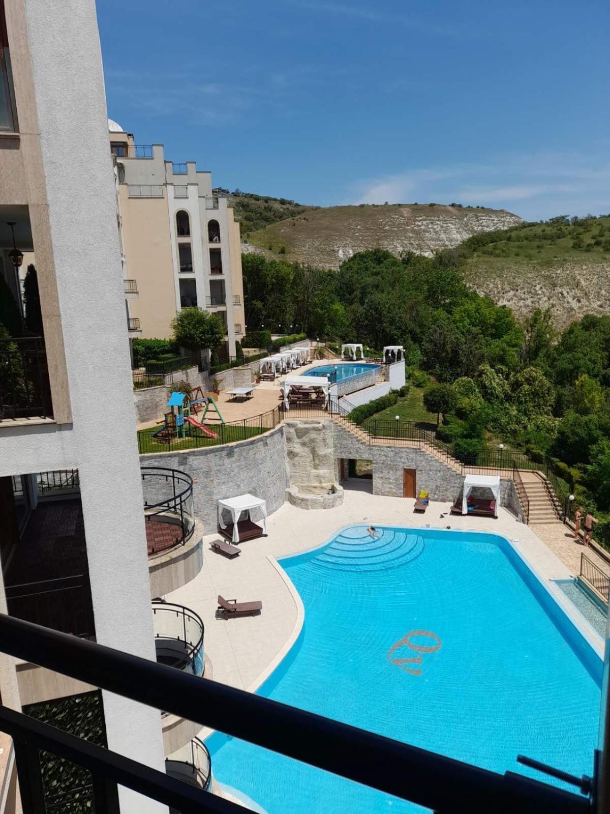 Queen'S Garden Balchik Apartment Εξωτερικό φωτογραφία
